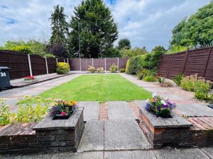 Photo 6- click for photo gallery